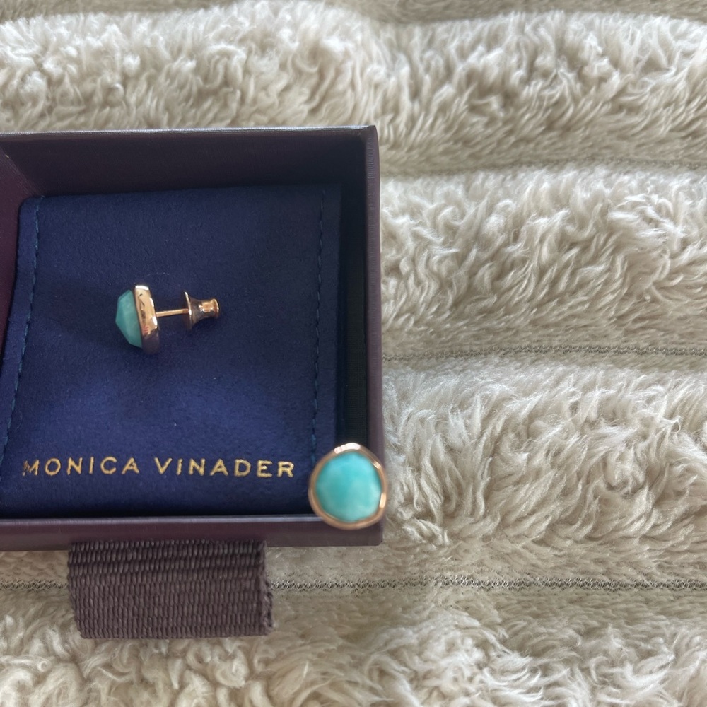 Monica Vinander Siren Studs - amazonite and rose gold - Picture 2 of 3